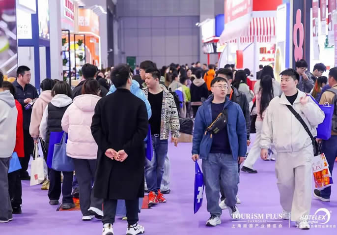 现场直击｜开展首日万戈展台获赞无数